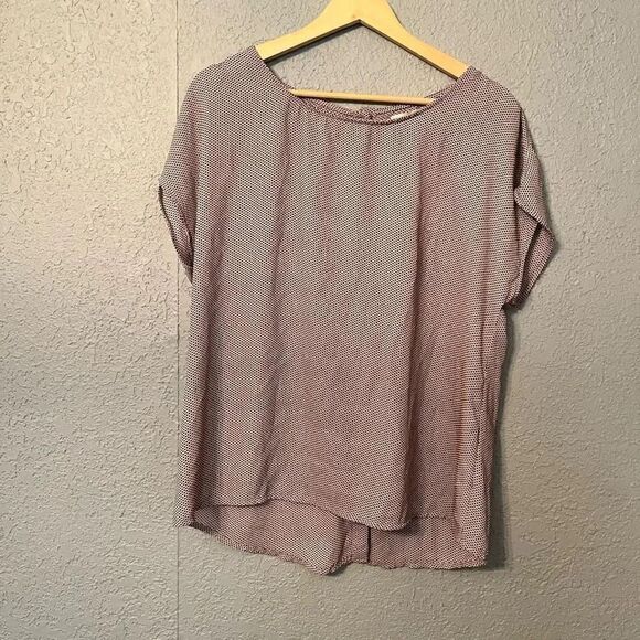Max Studio Polka Dot Short Sleeve Blouse Size Large NWT - Picture 1 of 5